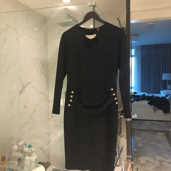 Dressing - Picture 3 of 3